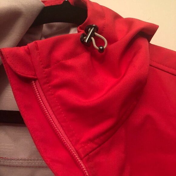 lolë Avenue Light Softshell Jacket - M - Picture 9 of 14